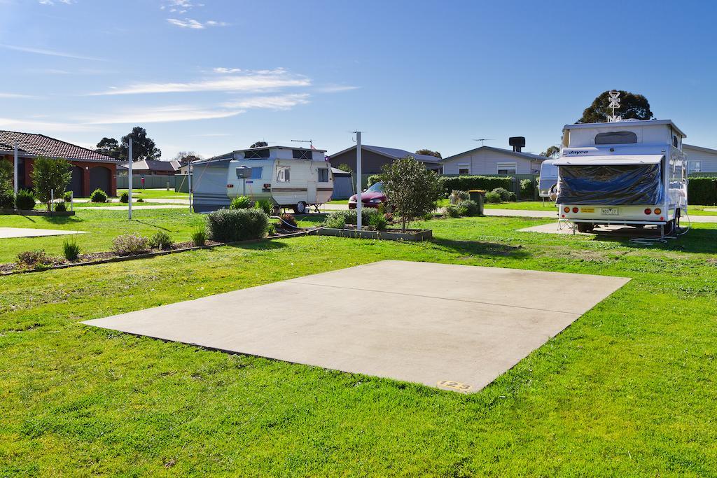 Sandhurst Motel Carrum Downs Eksteriør billede