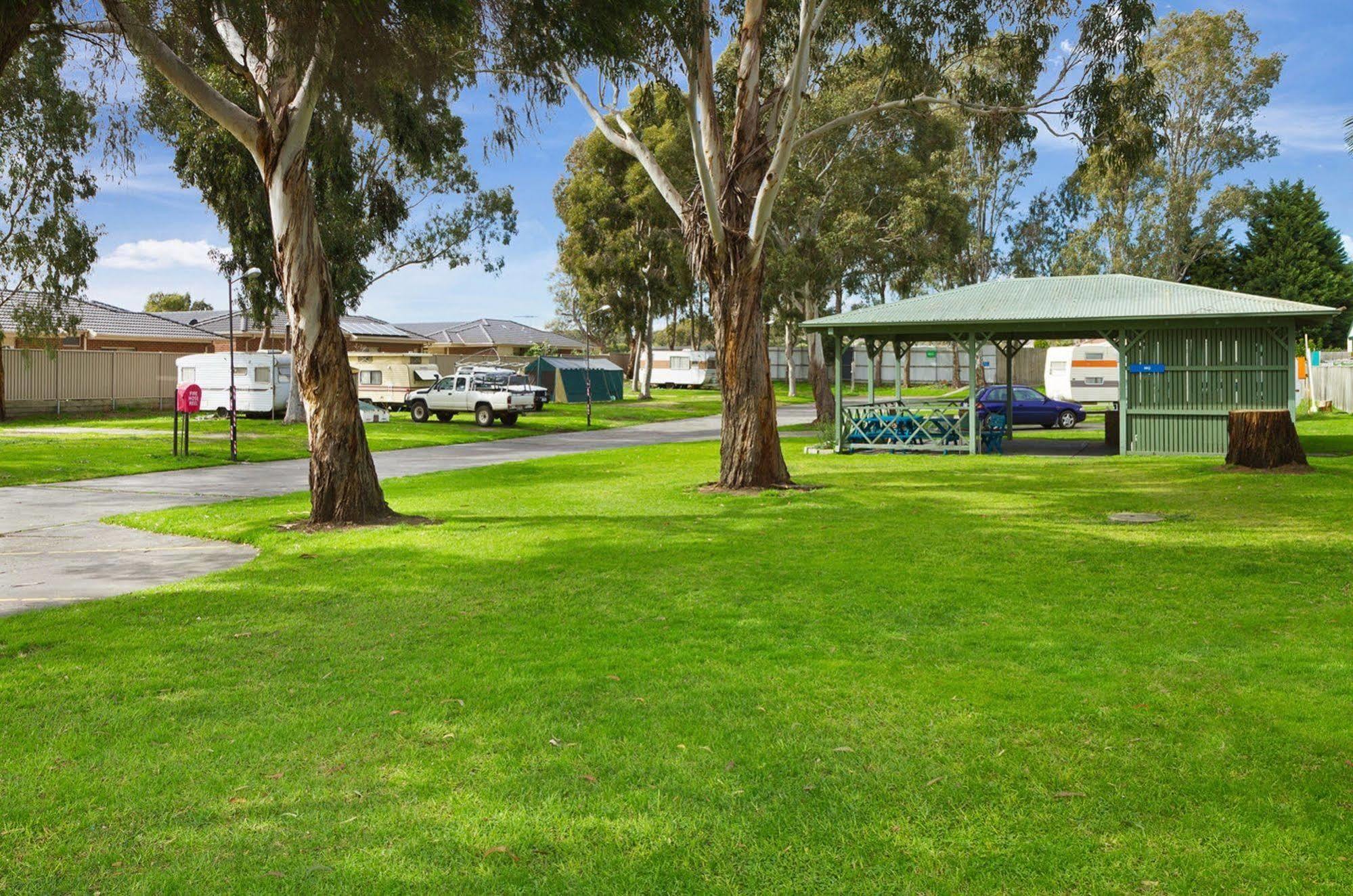 Sandhurst Motel Carrum Downs Eksteriør billede