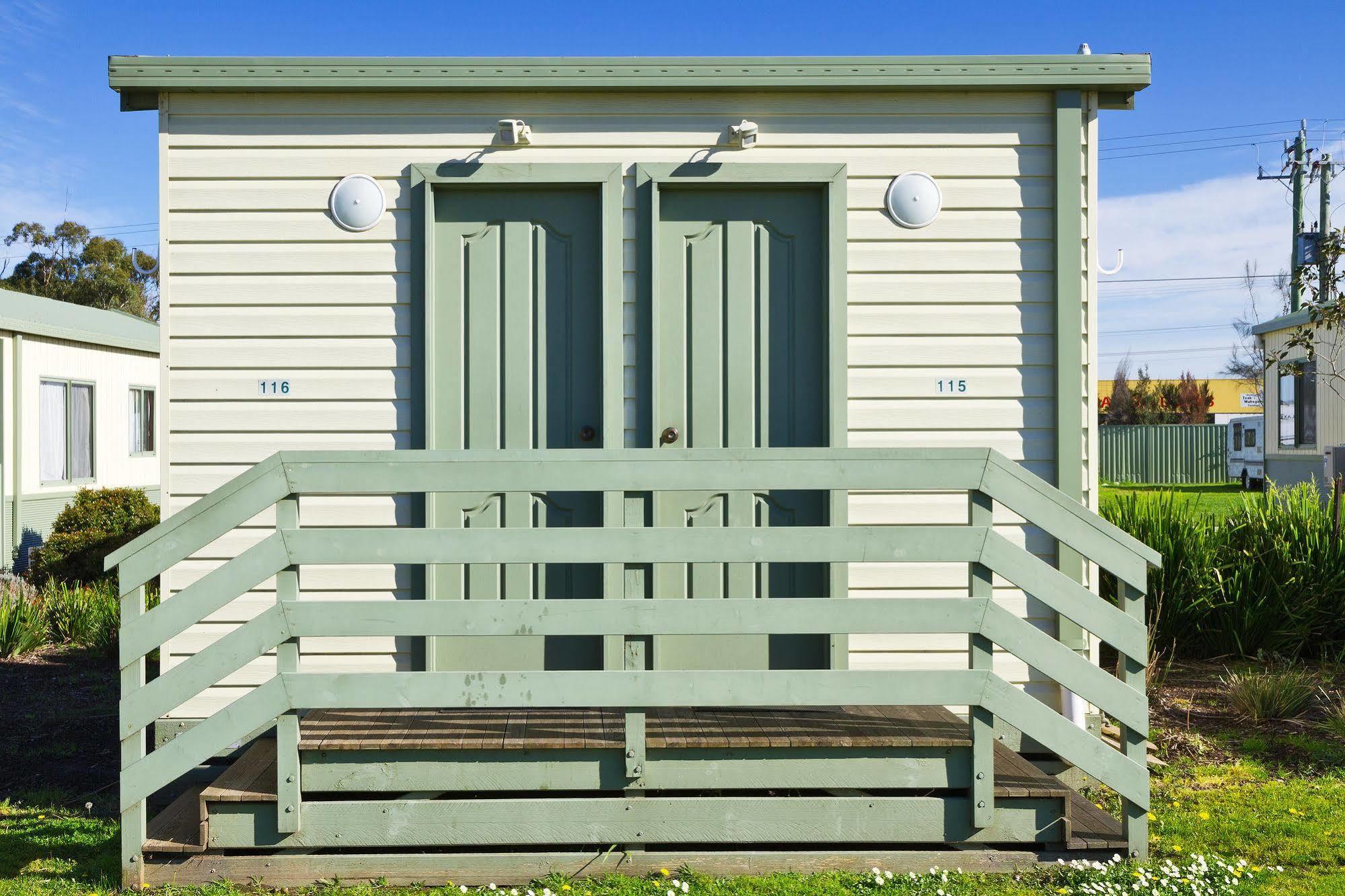 Sandhurst Motel Carrum Downs Eksteriør billede